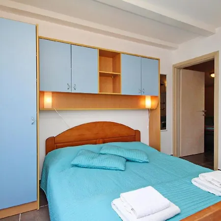 In Mit Eigenem Balkon - B44470 Apartment