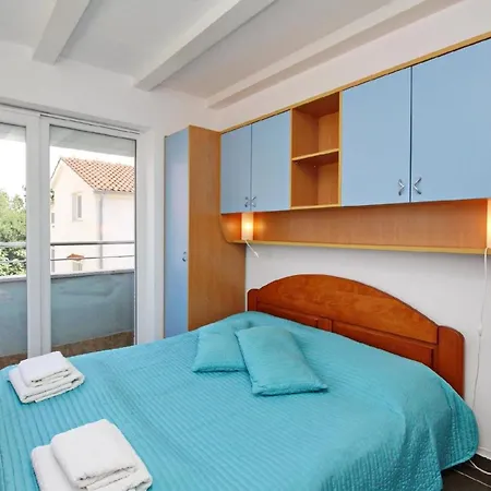 In Mit Eigenem Balkon - B44470