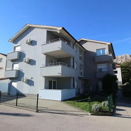 Apartment In Mit Eigenem Balkon - B44470 Baska (Krk)